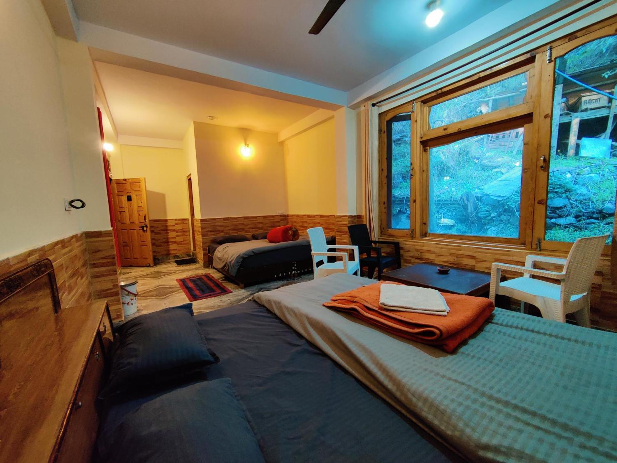 Отель Flipsyde Retreat Касоль Экстерьер фото